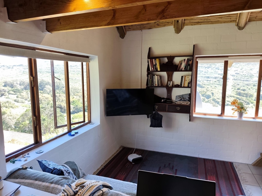 5 Bedroom Property for Sale in Glencairn Western Cape